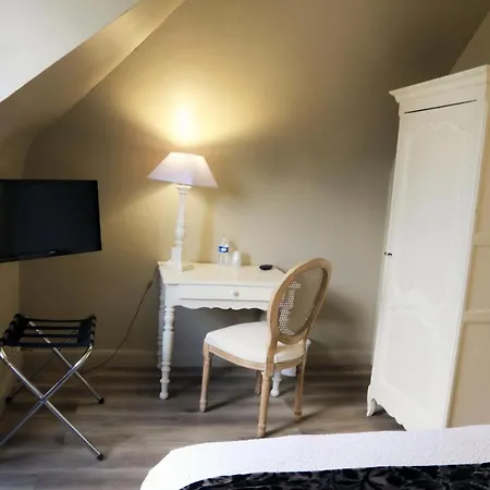 La Bruyere Hotel